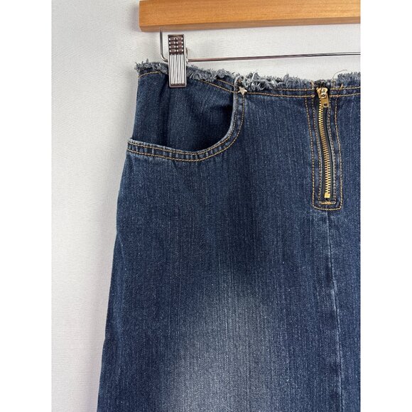 Bubblegum Womens Frayed Denim Skirt W/ Pockets & Front Zip Closure - Picture 3 of 5